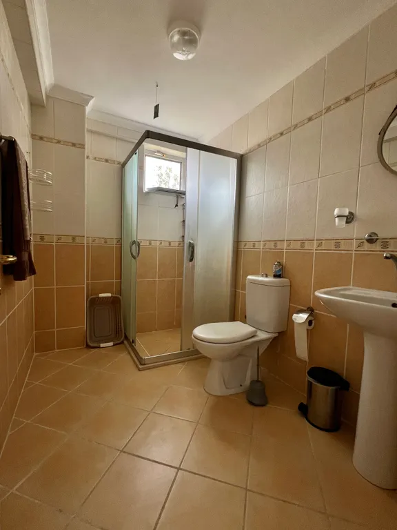 Уютная 2-комнатная квартира в закрытом комплексе с бассейном