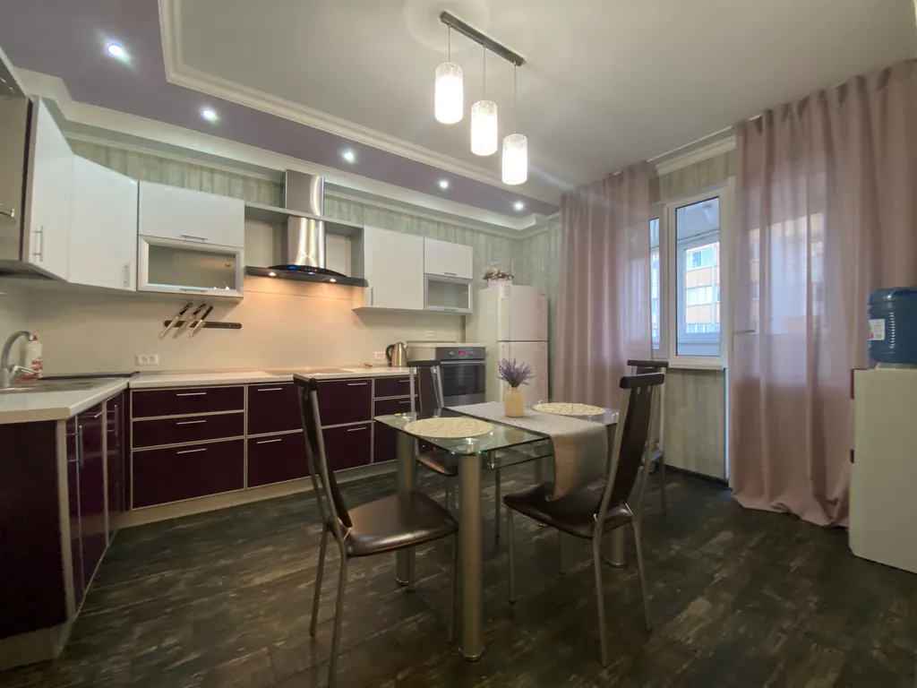 Просторный апартамент для действительно большой семьи