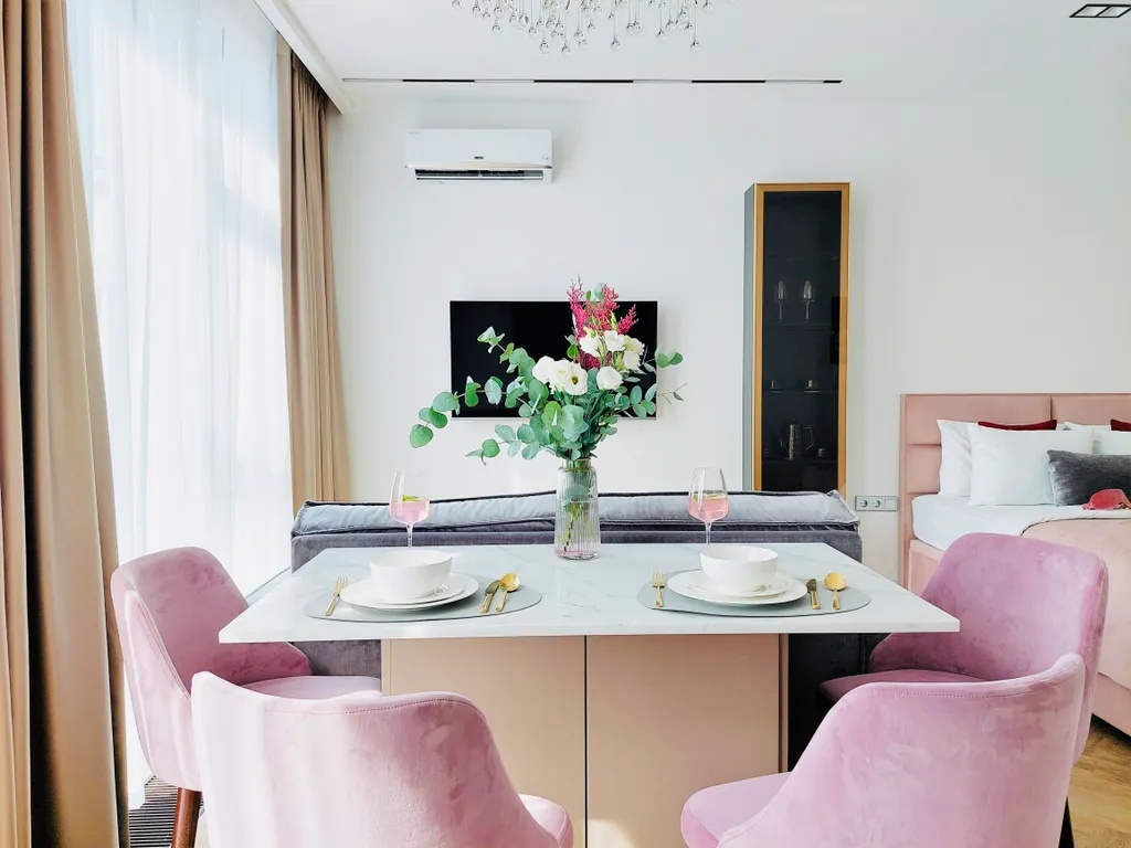 Дизайнерские апартаменты в центре города