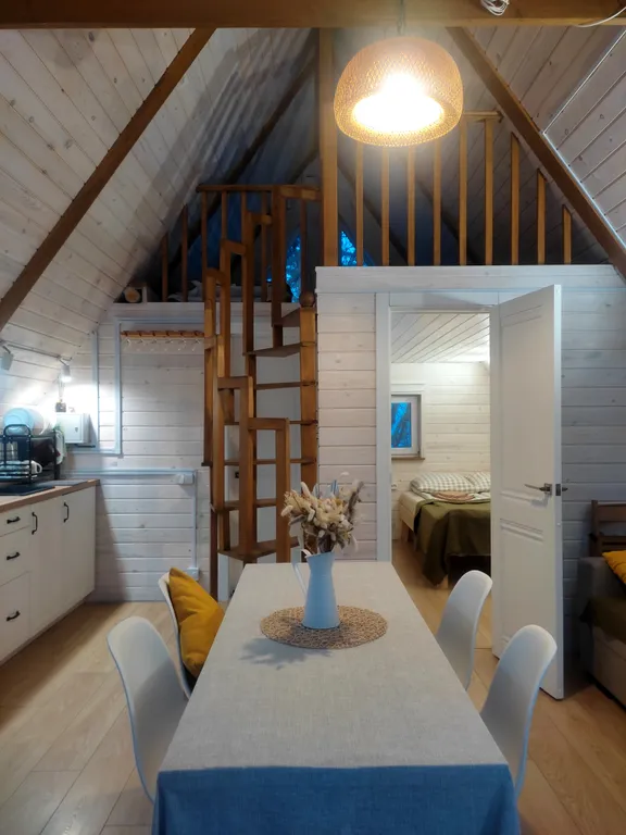 Бурундуки - уютный дом на Байкале на границе заповедника