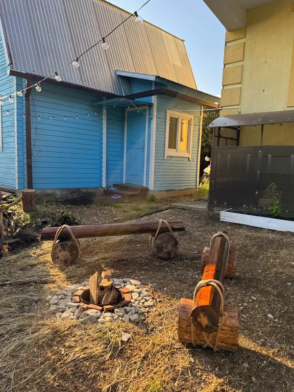 Уютный домик в саду