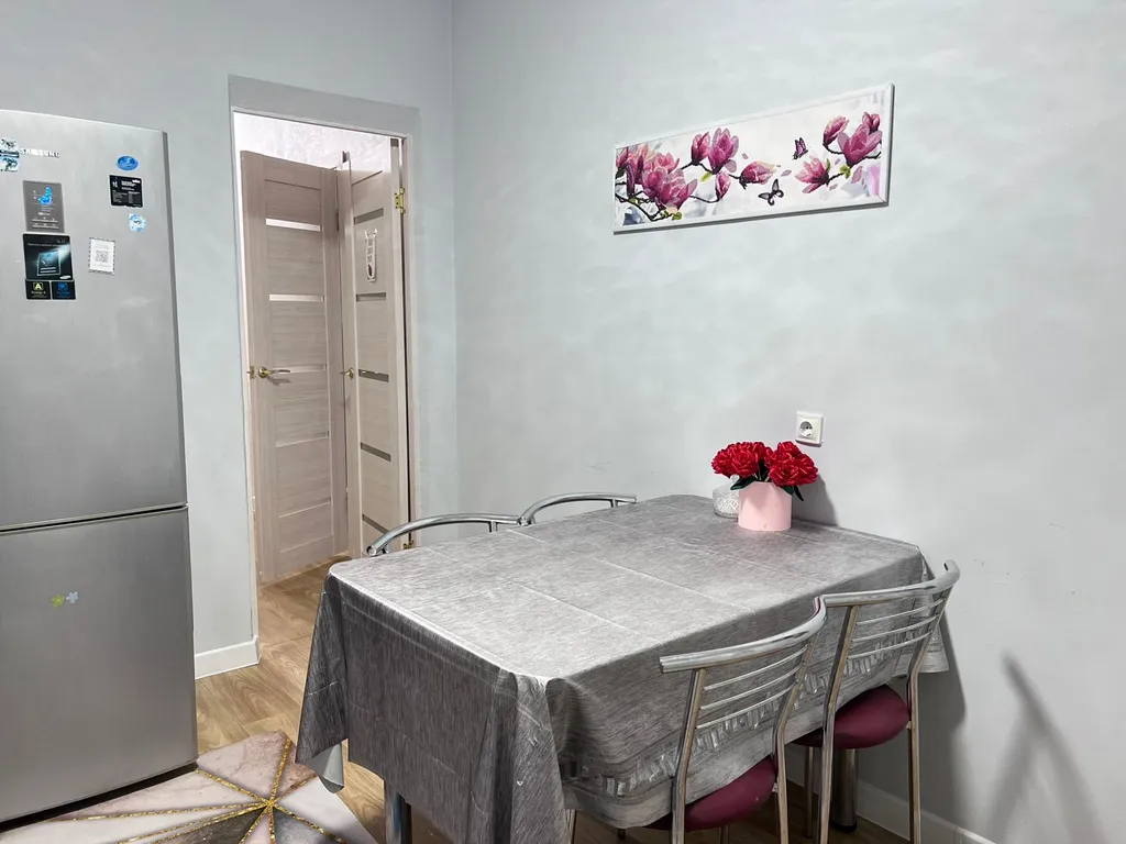 Квартира Уютная квартира в новом доме на Привокзальной — Элиста