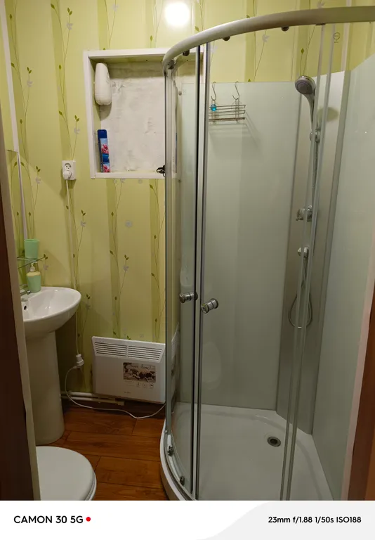 Частный дом у реки