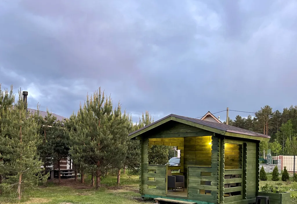 Коттедж Уютный дом с камином и сауной у озера — Ларионово