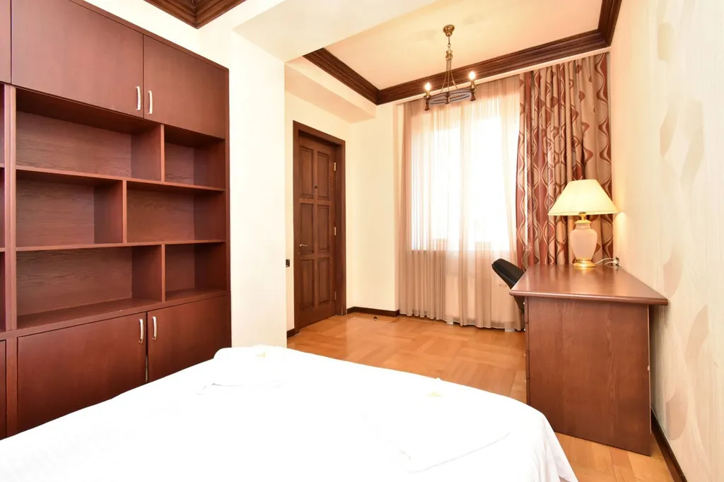 Уютная и просторная квартира в элитной новостройке в центре города