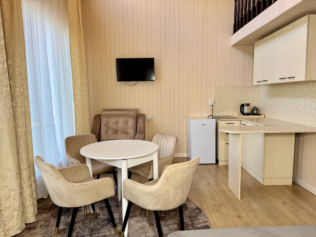 Усадьба студия дом с кухней до 6 человек