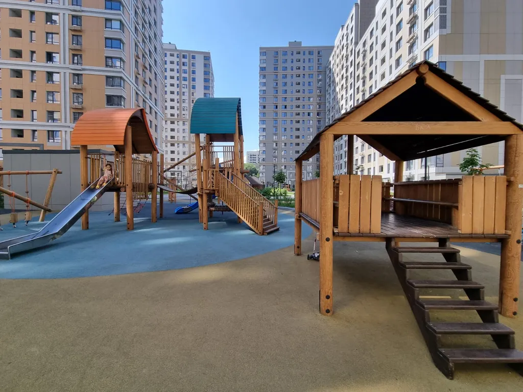 уютная двухкомнатная квартира рядом с Grand park
