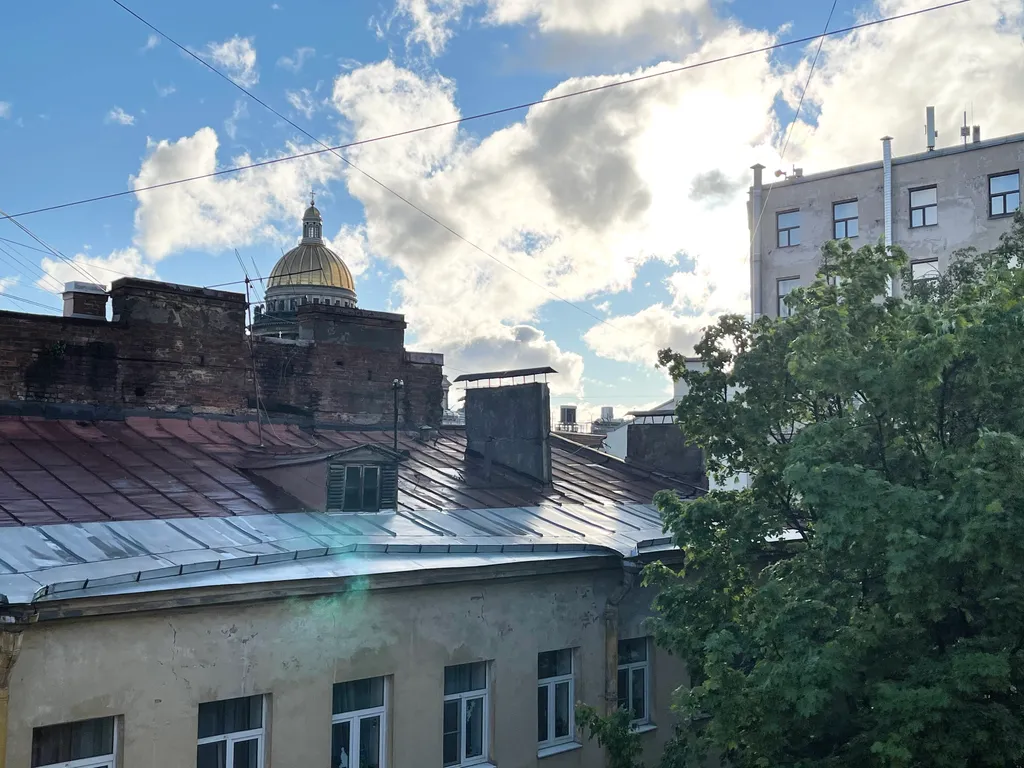 Квартира с видом на купол Исаакиевского собора