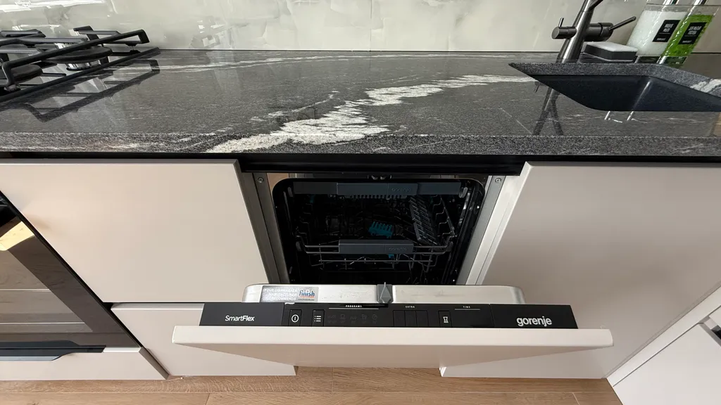 Квартира у реки