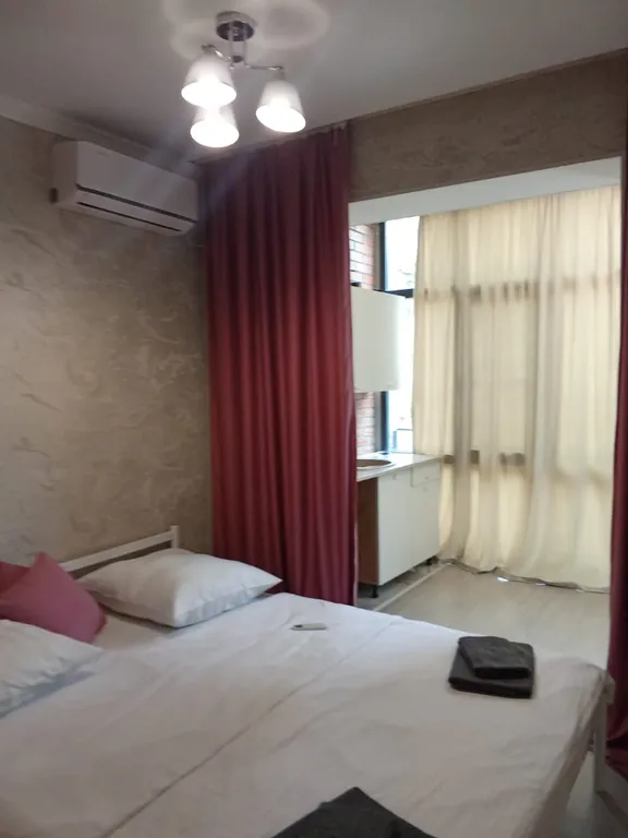 Уютная квартира в центре города — аренда посуточно в Пицунда