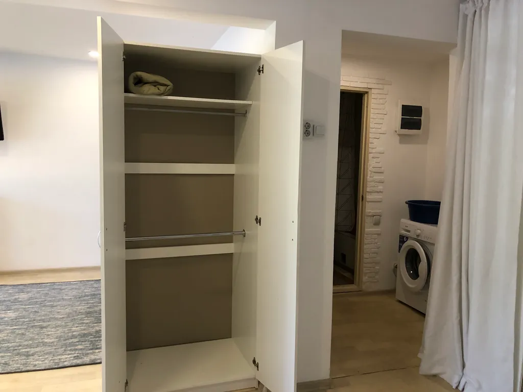 Просторная квартира для путешествия семьей на Алтай в центре города