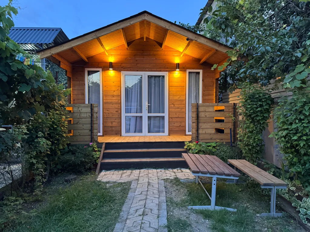 Коттедж Уютный коттеджный эко-домик рядом с морем))) — Сухум