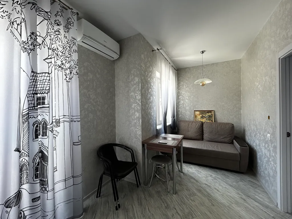 Квартира Уютная квартира возле сквера Юрия Гагарина — Севастополь