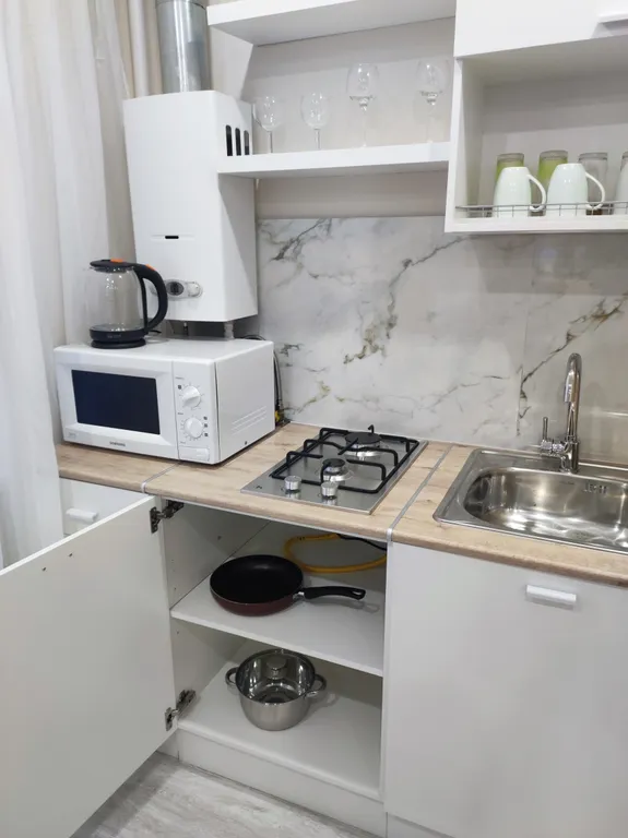 Студия с джакузи