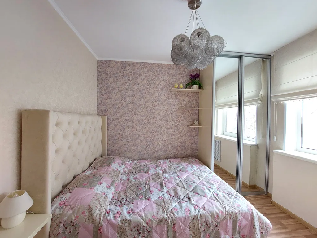 Квартира с камином в самом центре