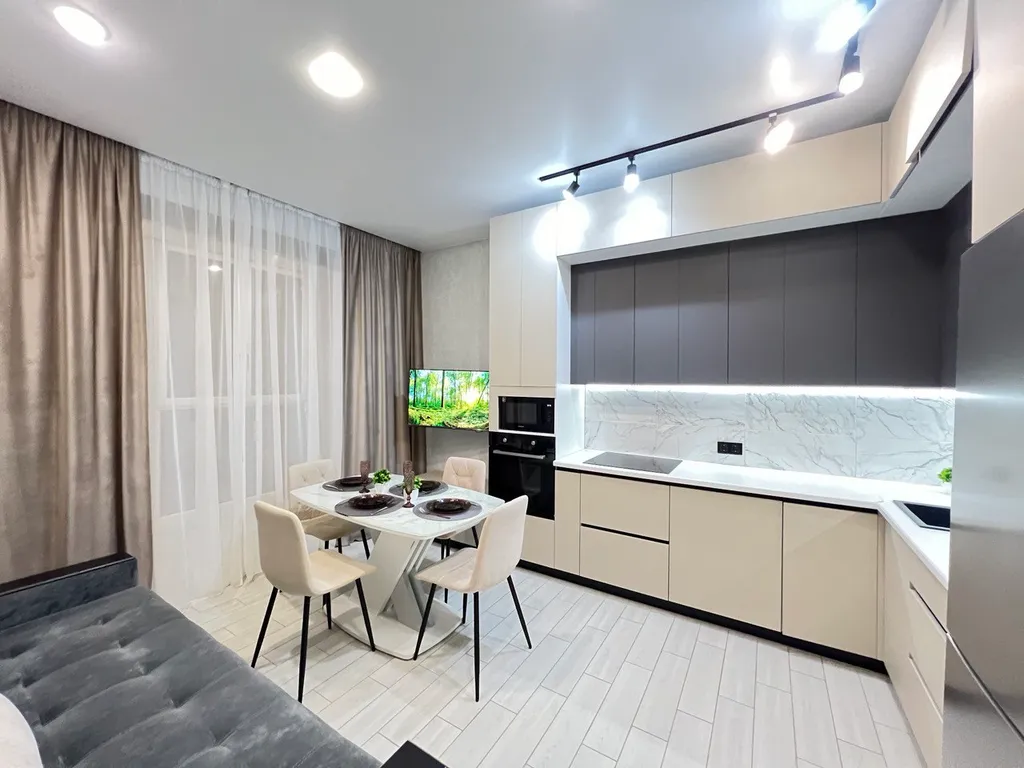 Центр города, элитный дом