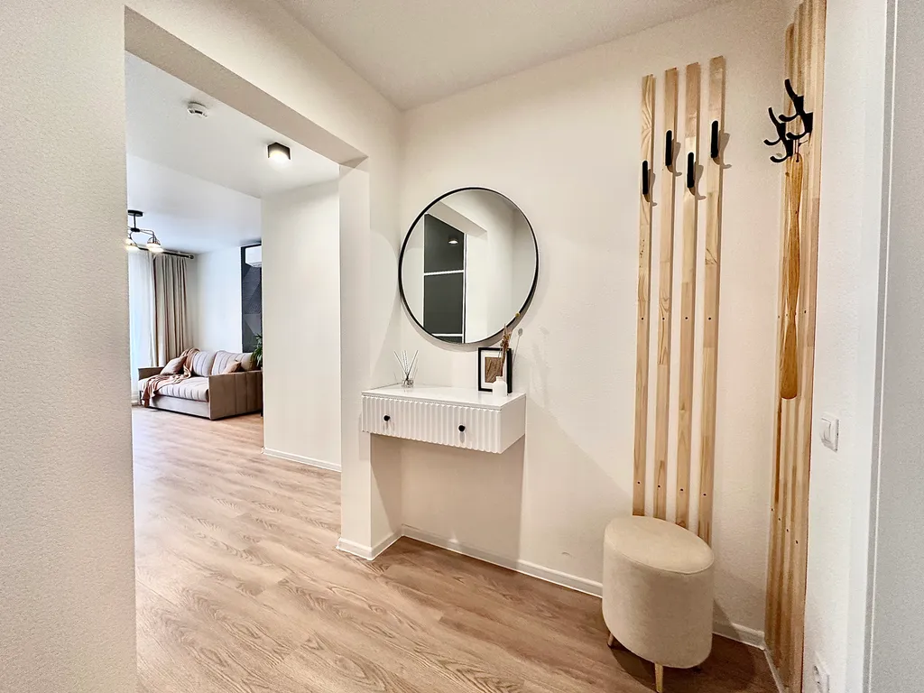 Светлые просторная квартира в 2 минутах от метро Котельники.