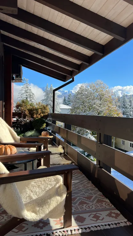 Эксклюзивная квартира в стиле Шале