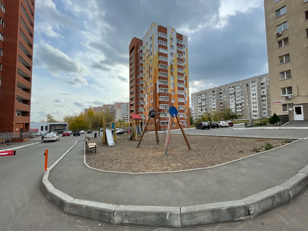 Уютная квартира рядом с ижевским зоопарком, ИЖГТУ и ИЖГСХА от Город 18