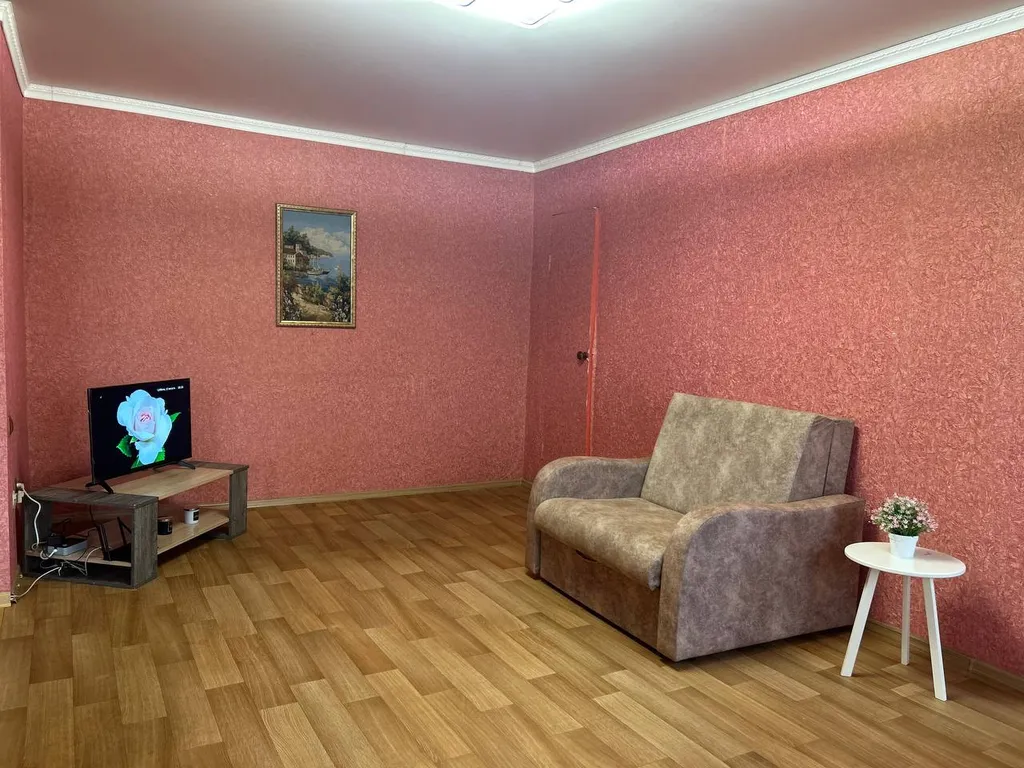 Квартира Апартаменты Чей Чемодан 2х комн — Омск