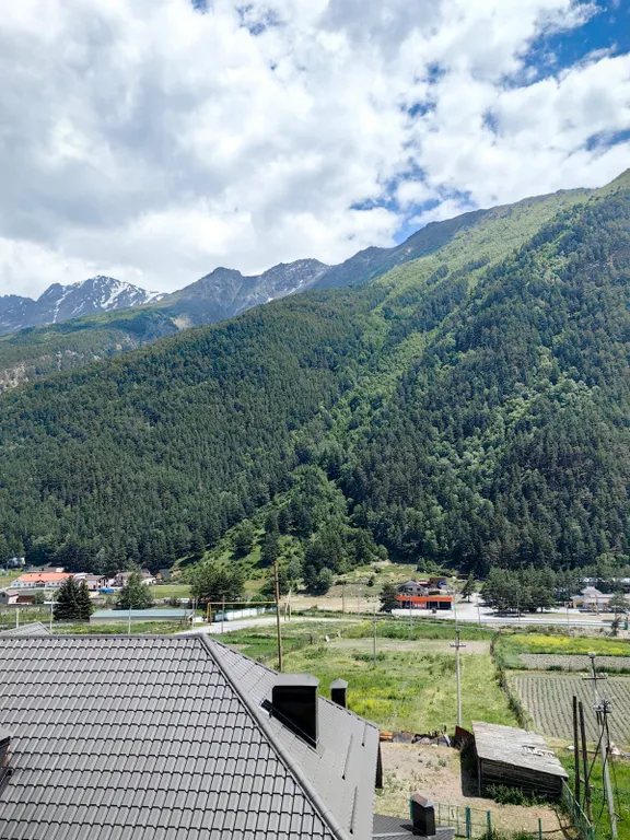 Уютная квартира с невероятным видом у подножья горы Эльбрус