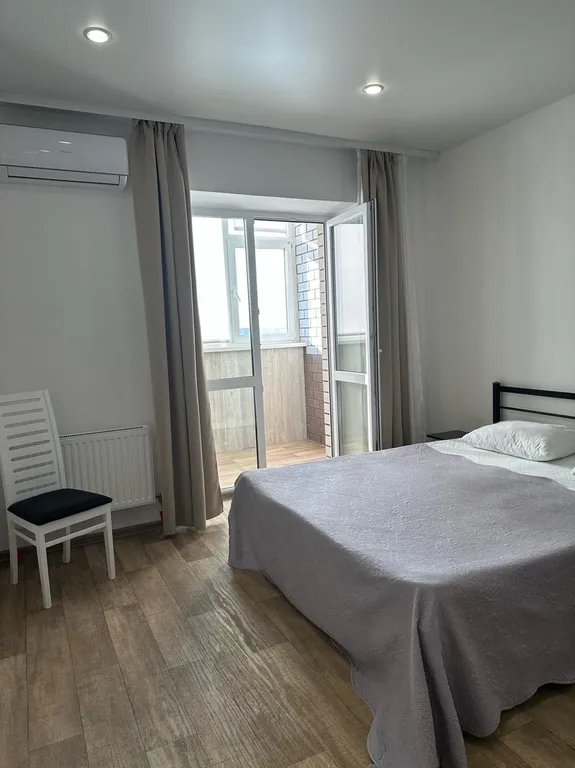 Квартира На Менделеева — Тюмень