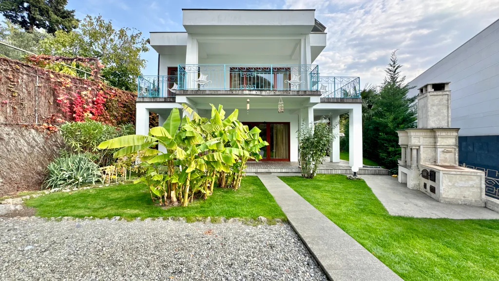 Коттедж Вилла возле Царской тропы в Нижней Ореанде — Ореанда