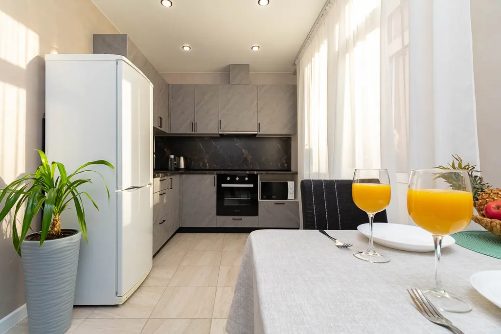 Квартира Хэппи Хаус Комфортные апартаменты в ЖК Золотой парус — Омск