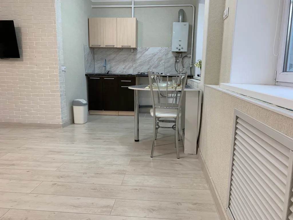 Квартира Квартира Уютная студия в самом центре — Элиста