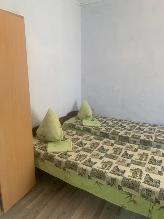 Домик возле моря