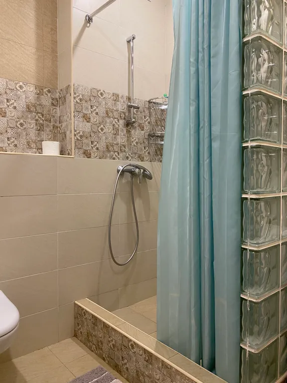 4-комнатная Квартира