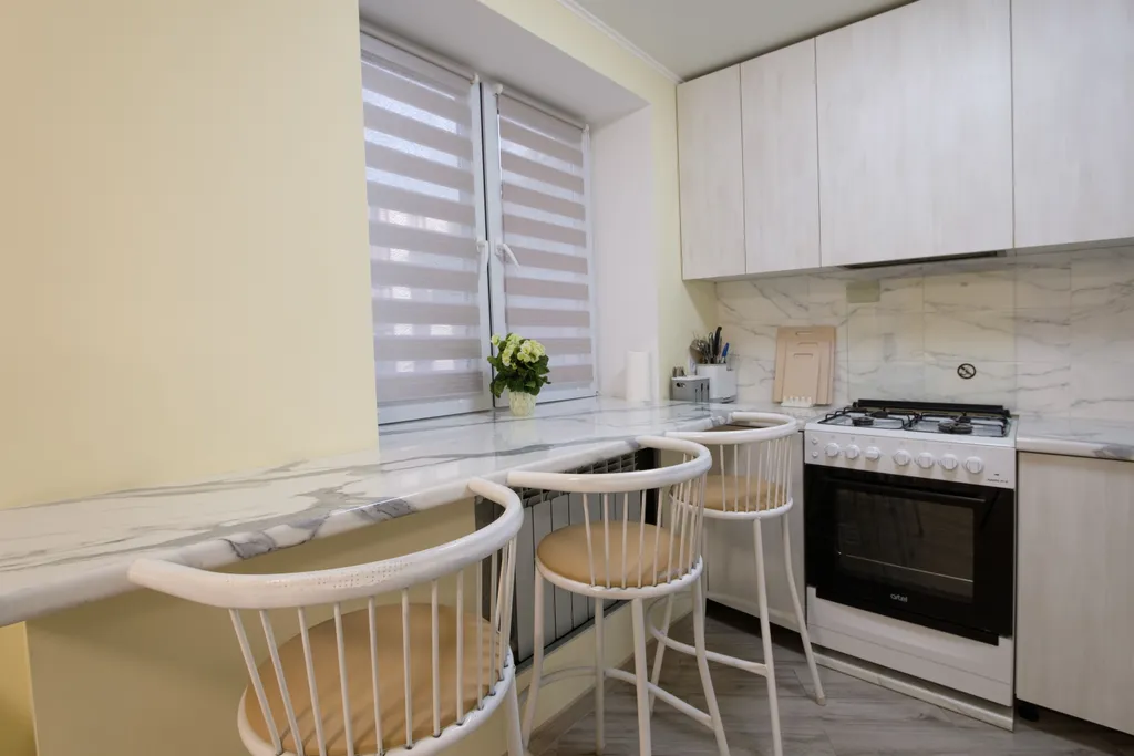 Светлая и уютная 2 комнатная квартира в центре прямо у станции метро