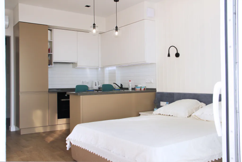 Студия с видом на море