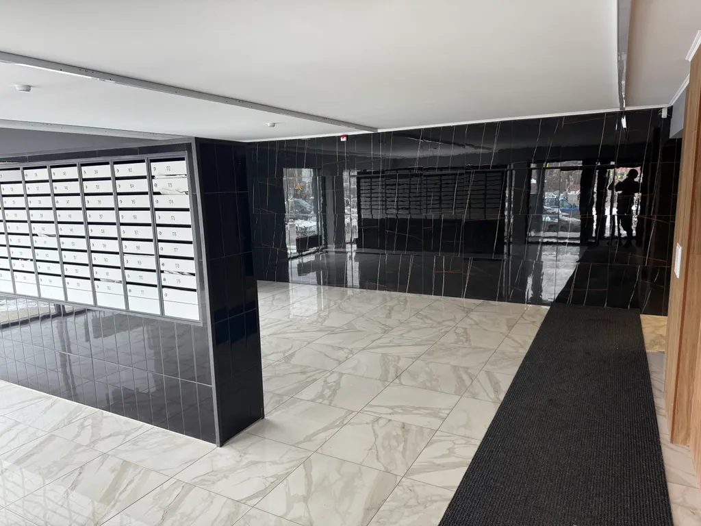 2-комнатная квартира в ЖК Graff House, центр