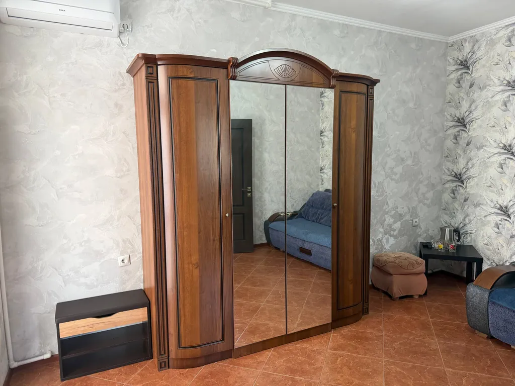 Комната