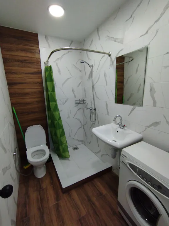 Отдельный современный домик на своём участке