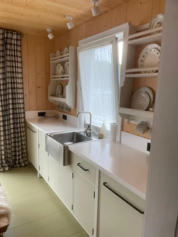 Речной домик с баней