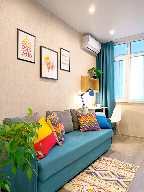 Квартира бизнес-класса с креативным и ярким ремонтом