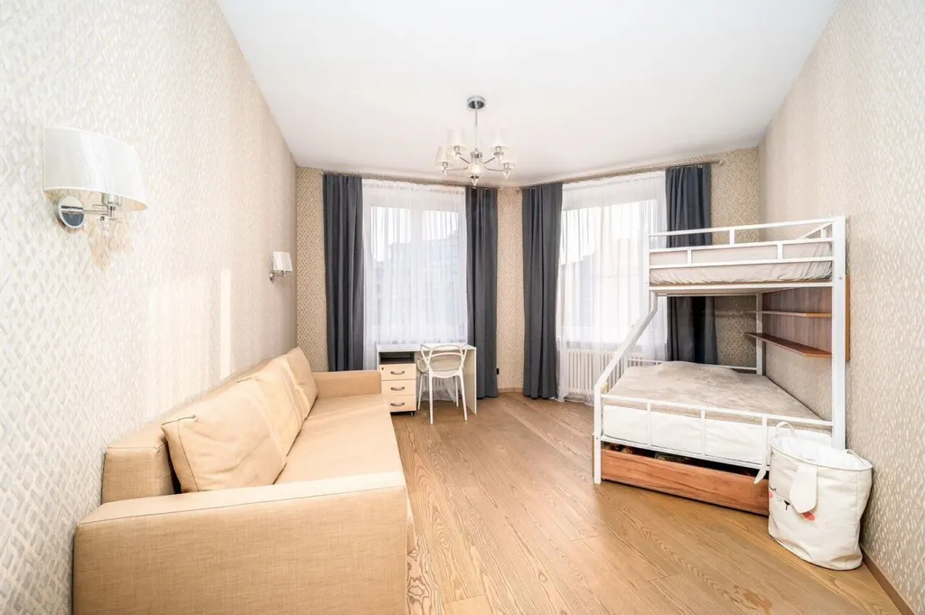 Квартира в центре с фонтаном во дворе