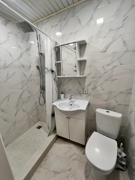 Уютный светлый дом с баней