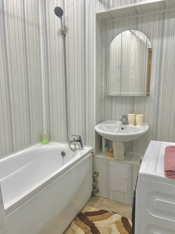 Новая однокомнатная квартира возле Юургу