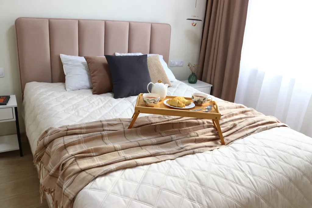 Уютная трехкомнатная квартира с дизайнерским ремонтом