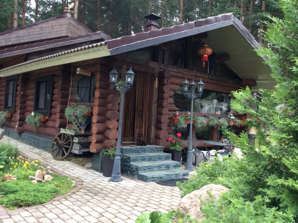 Дом в сосновом бору