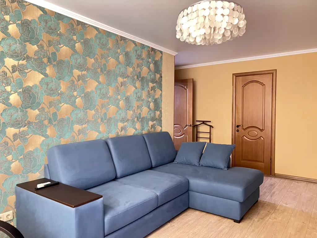 Квартира Квартира Двухкомнатная семейная в 5 минут от моря — Геленджик