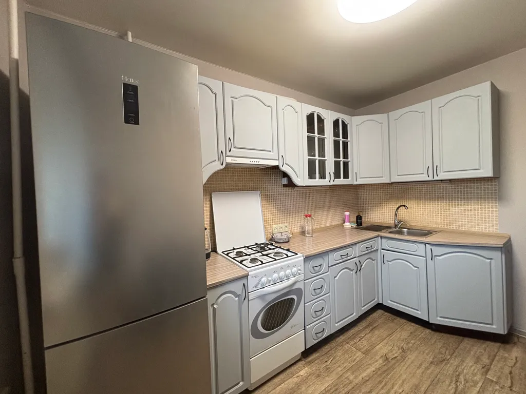 Удобная квартира рядом с Оби и ТЦ Парк хаус — аренда посуточно в Волгоград