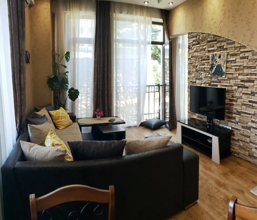 Комфортная квартира в старом Тбилиси