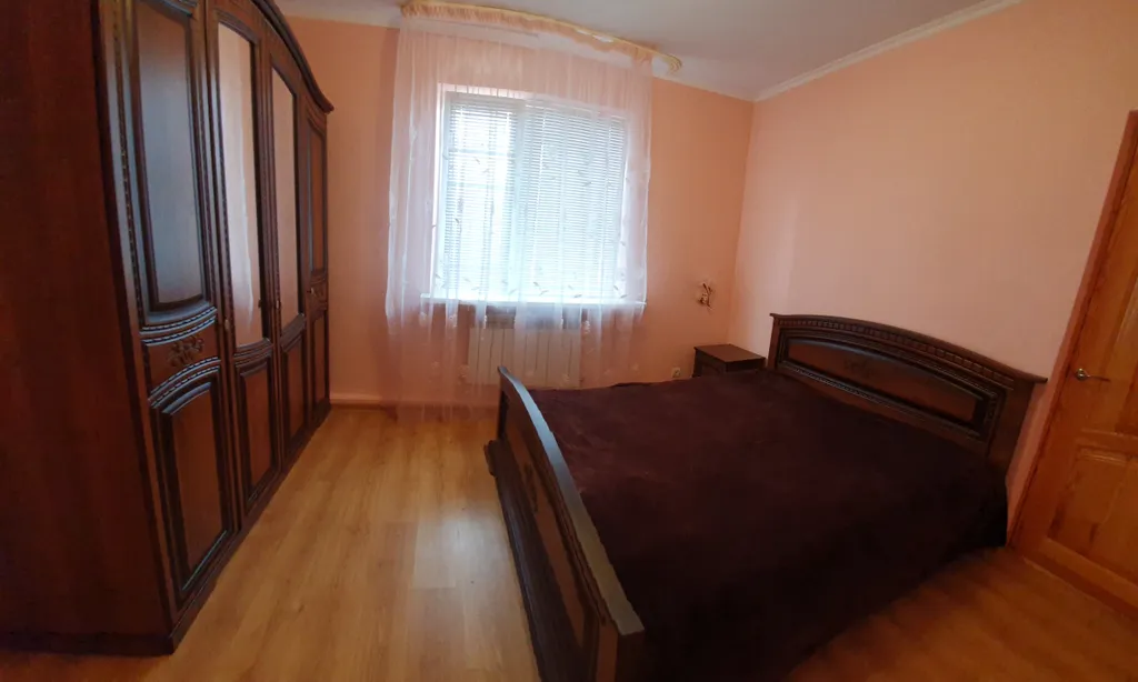 Дом на 7 чел с бассейном