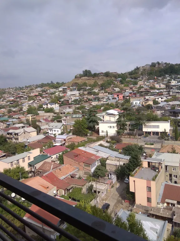 Квартира Уют и тепло у метро — аренда посуточно в Тбилиси