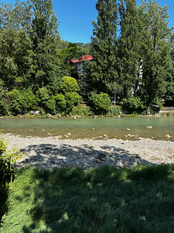 Квартира Квартира Маленькая студия с видом на горную реку — Сочи