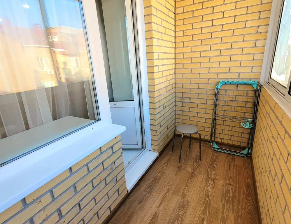 Квартира-студия в новом доме в районе войсковой части